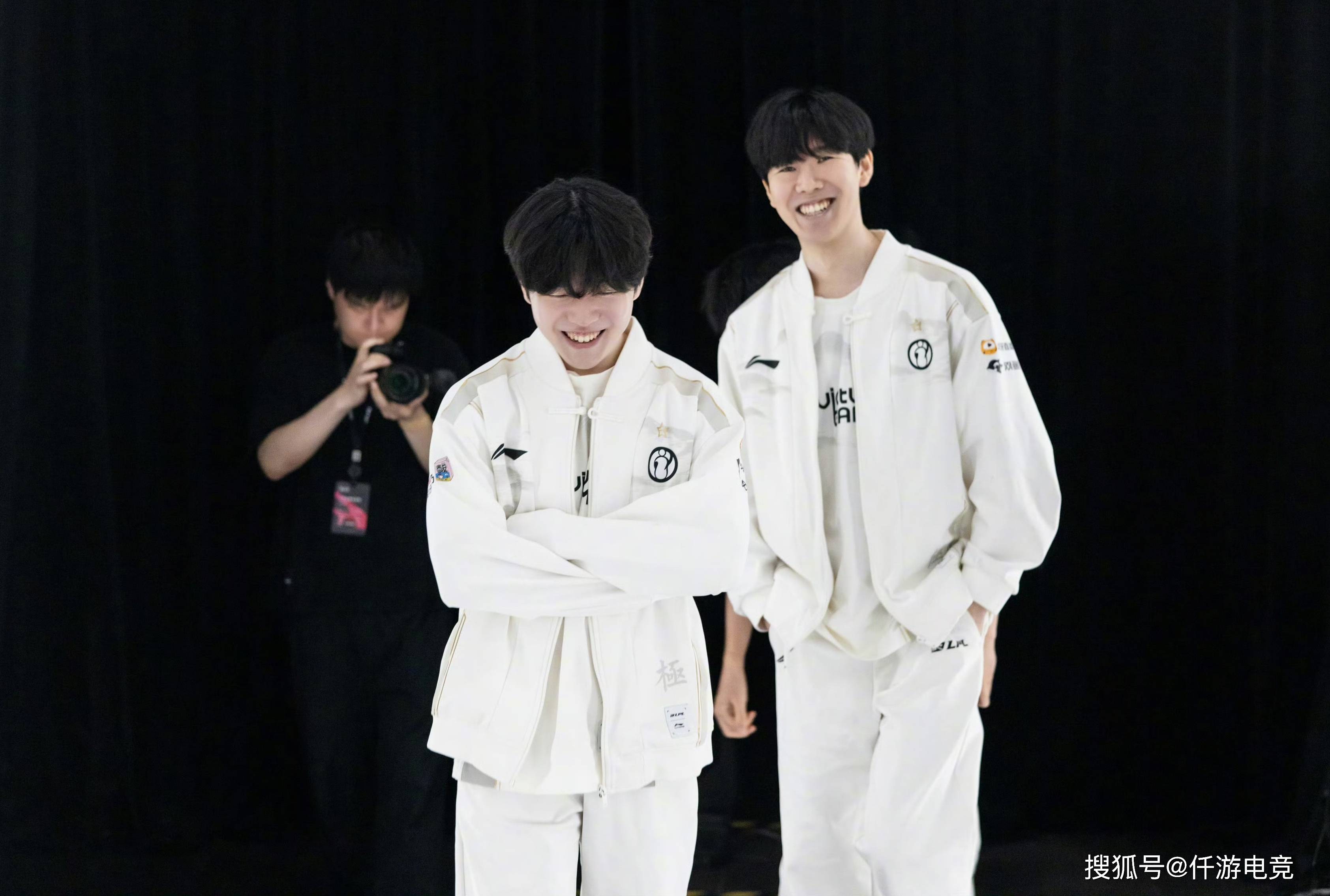 在这片充满 在这片充满