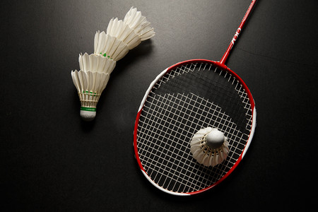 据多家西班 据多家西班